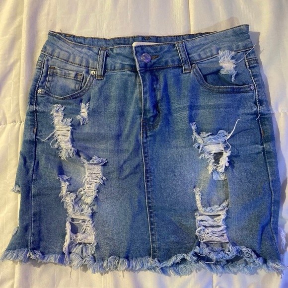 Skirt - Picture 1 of 1